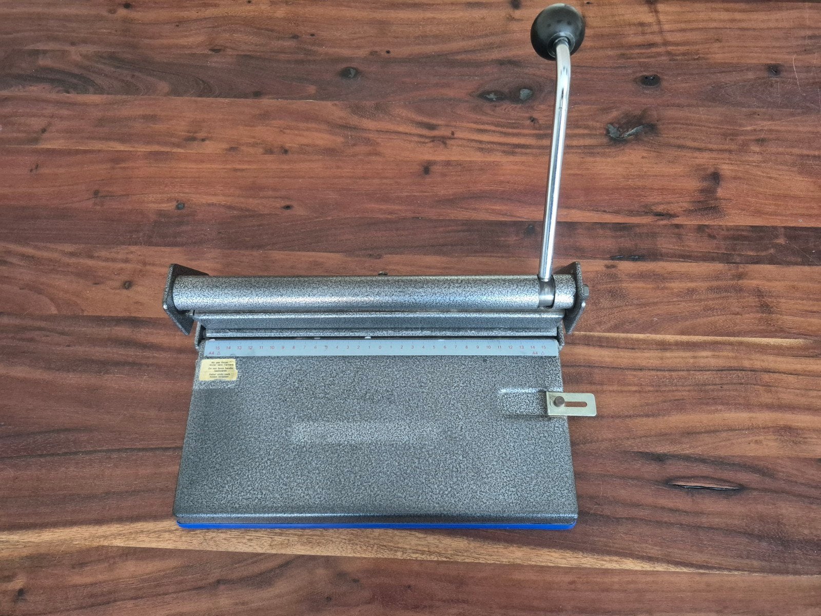 23 rings perforator ringband multo, Diversen, Ophalen of Verzenden, Gebruikt