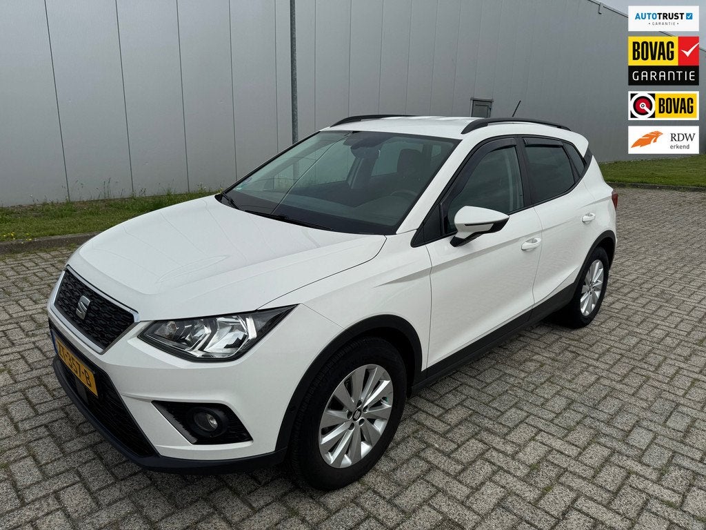 Seat Arona 1.0 TSI Style Business Intense , Adaptieve cruise, Voorwielaandrijving, Automatische klimaatregeling, Gebruikt, 95 pk