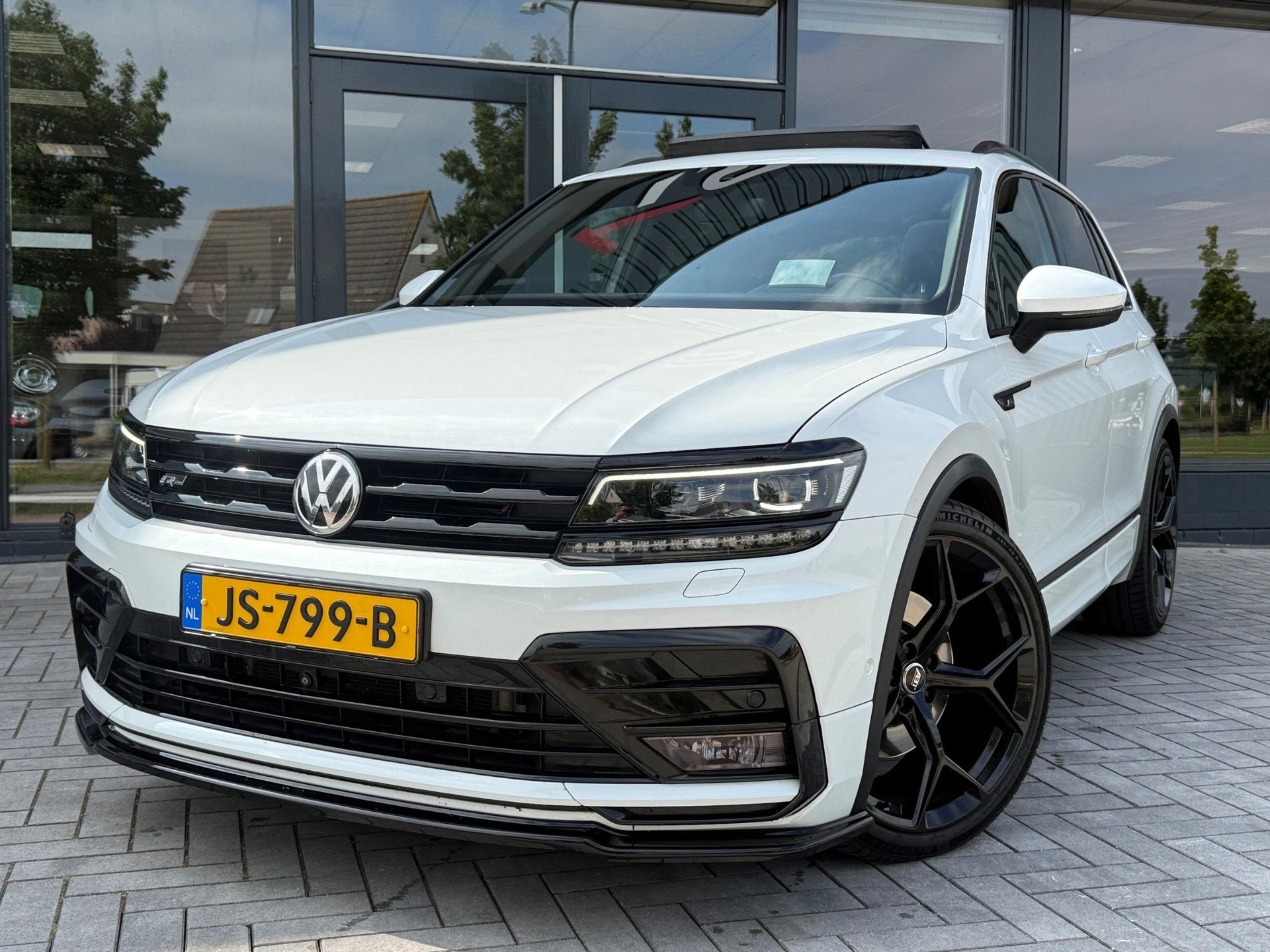 Volkswagen Tiguan 2.0 TSI 4Motion Highline R Line ABT 21inch, Automaat, Gebruikt, Euro 6, 4 cilinders