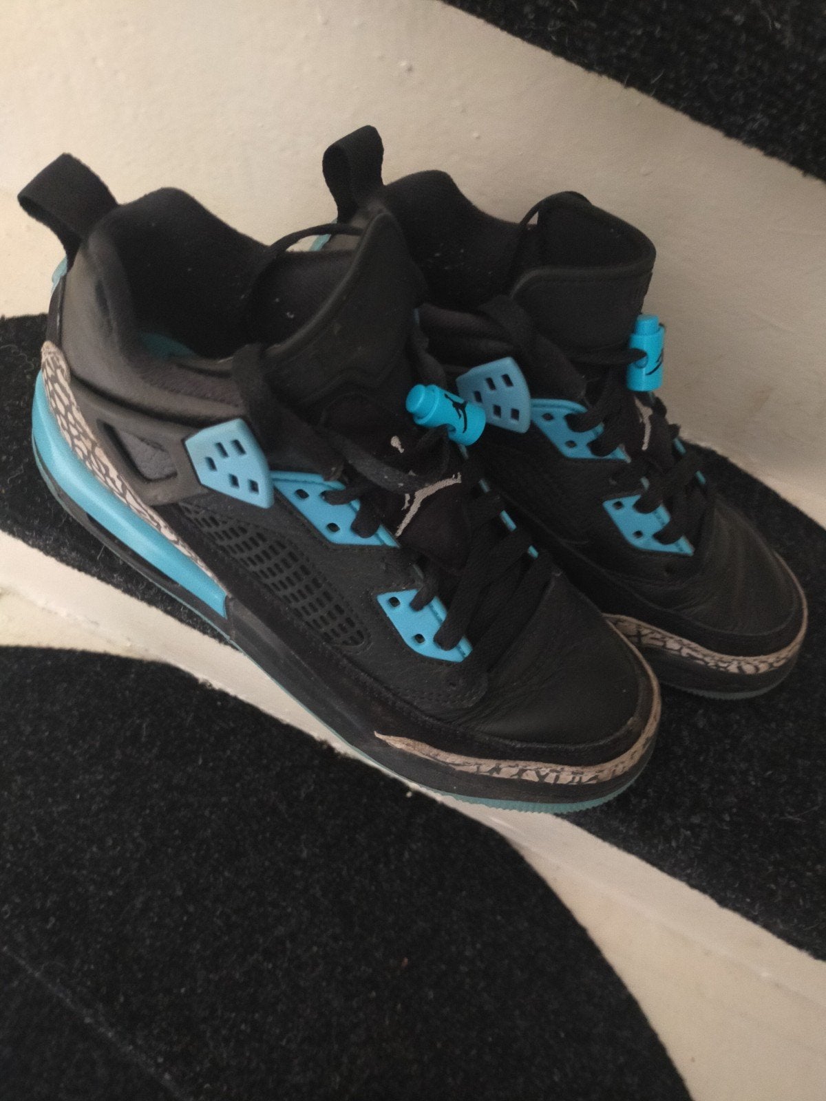 Nike Air Jordan maat 37,5 tekoop, Ophalen of Verzenden, Zo goed als nieuw, Nike air jordan, Jongen of Meisje