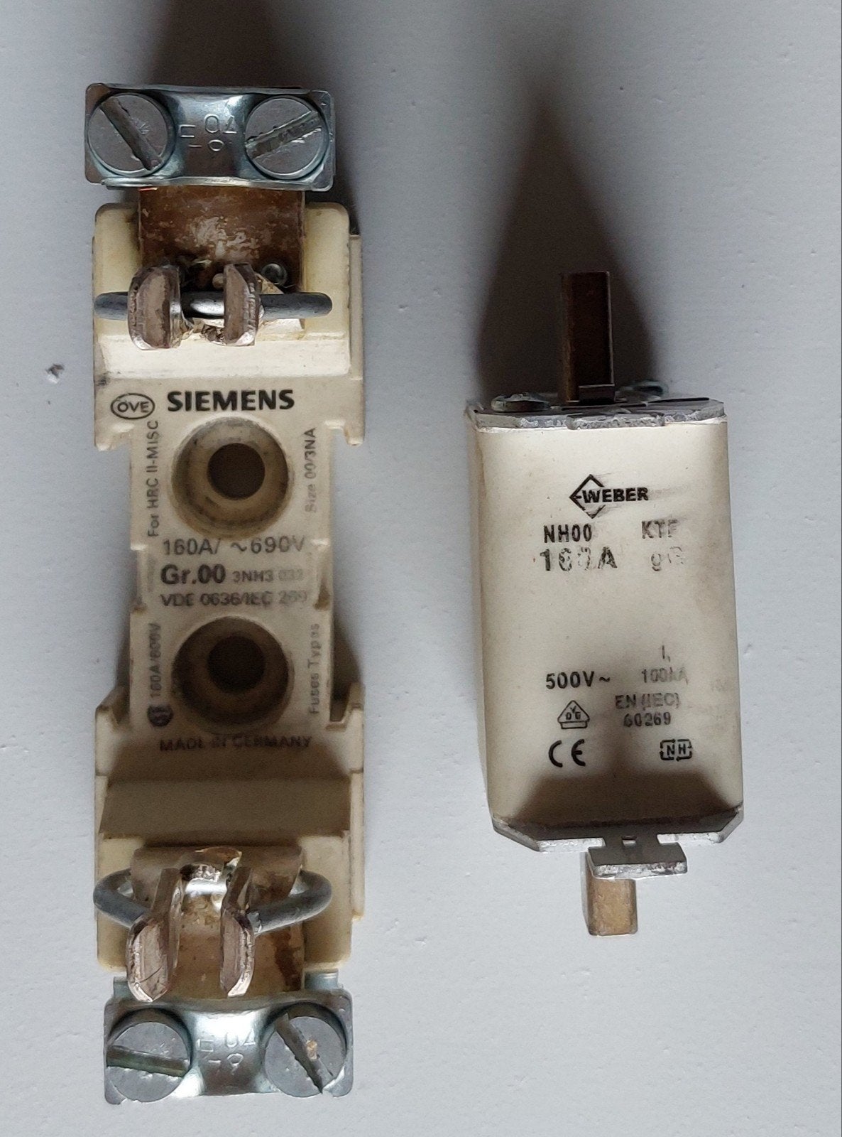 Siemens 160A meszekering  incl Zekeringhouder, Doe-het-zelf en Verbouw, Elektra en Kabels, Ophalen of Verzenden, Gebruikt, Overige typen