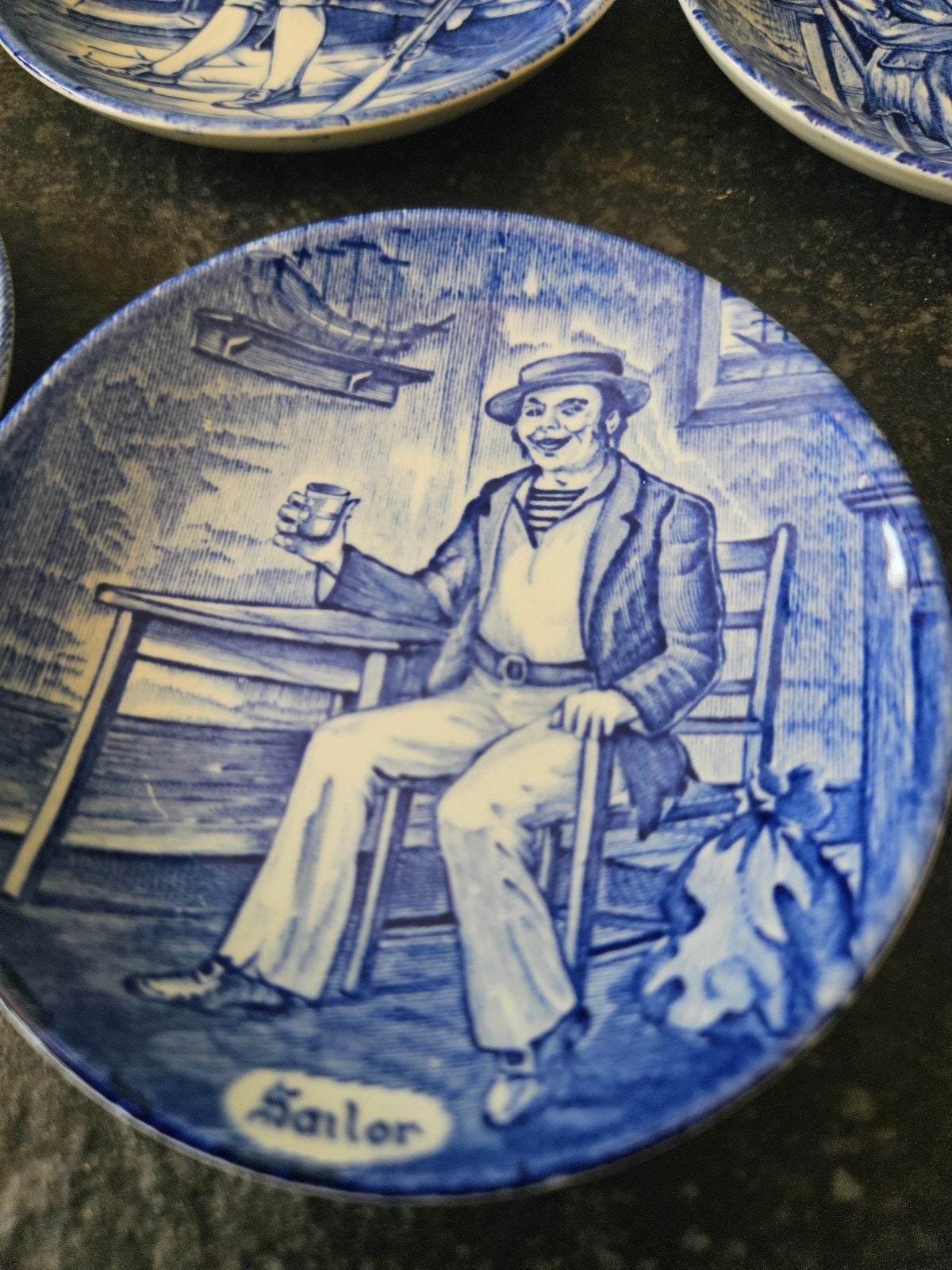 5 Kleine Schotels 11,5 cm. Old Chelsea en Wedgwood., Ophalen