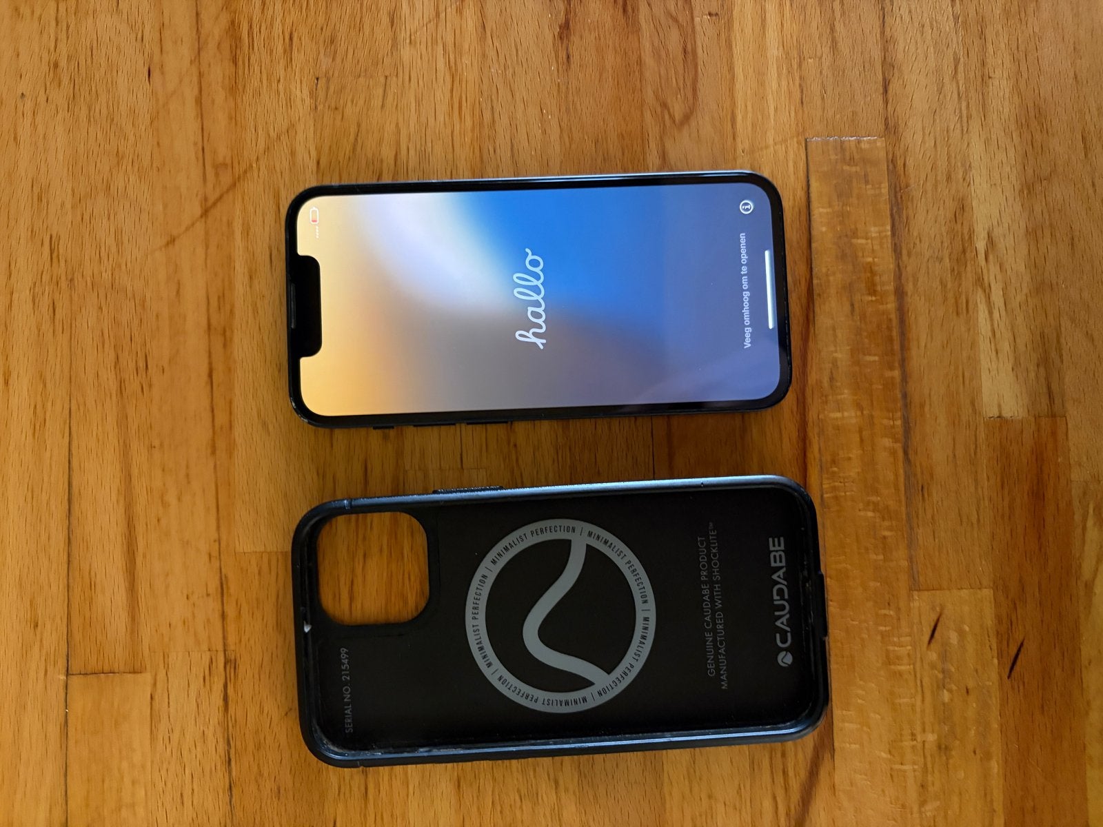 iPhone 13 mini 128GB - Zwart - Inclusief hoesje