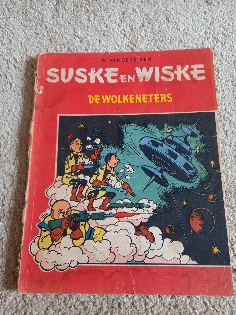 Suske en Wiske TH, NL 2 kleur(4)-De wolkeneters 1e druk, Gelezen, Willy Vandersteen, Eén stripboek, Ophalen of Verzenden