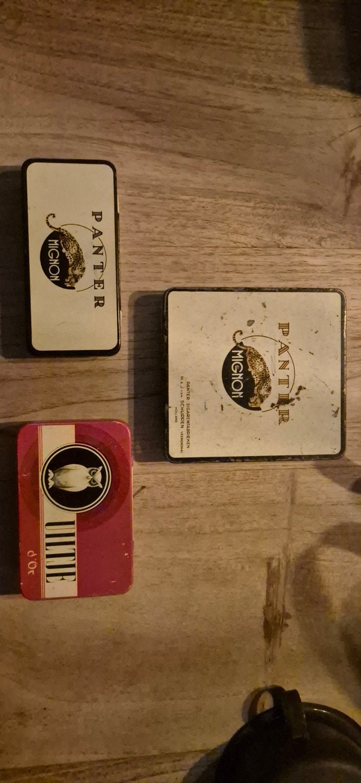 Vintage Panter Mignon en Uiltje d'Or Tabaksdozen, Ophalen of Verzenden, Gebruikt, Tabaksdoos of Verpakking
