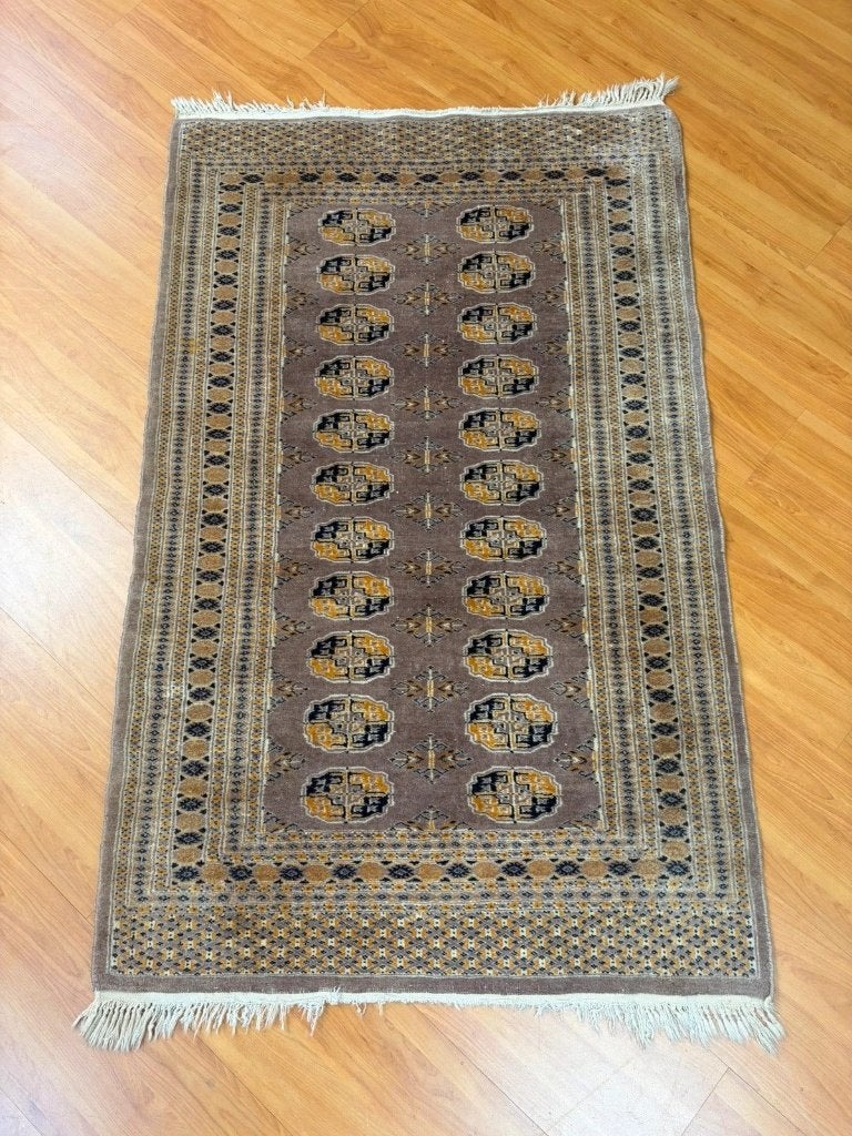 Perzisch handgeknoopt tapijtje 132/81 cm, 100 tot 150 cm, Djt@dejuistetoon.eu, Zo goed als nieuw, Mon Plaisir 19, Etten-Leur, Netherlands