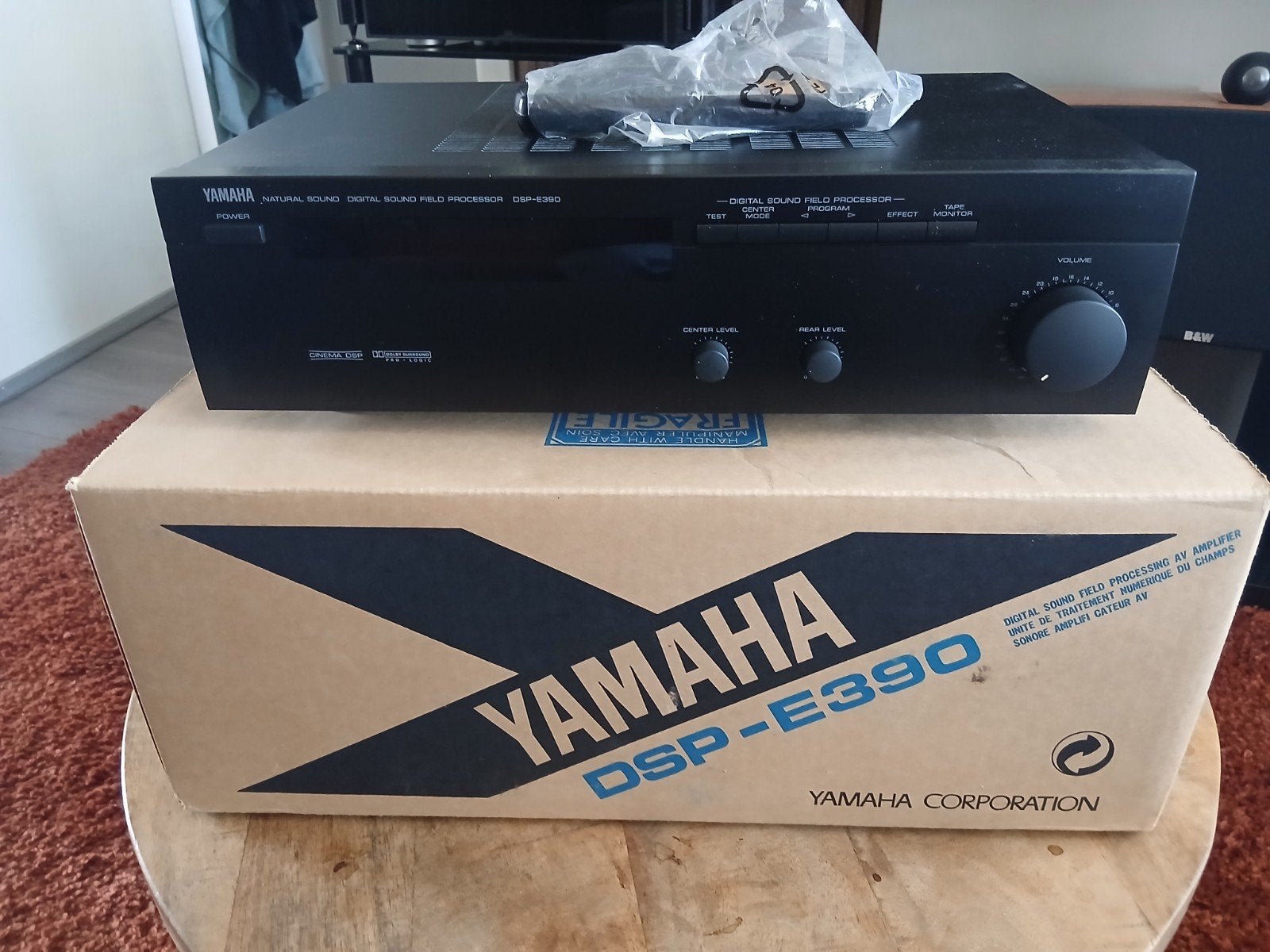 YAMAHA * DSP E390, Audio, Tv en Foto, Versterkers en Receivers, Verzenden, Zo goed als nieuw, 120 watt of meer, Yamaha