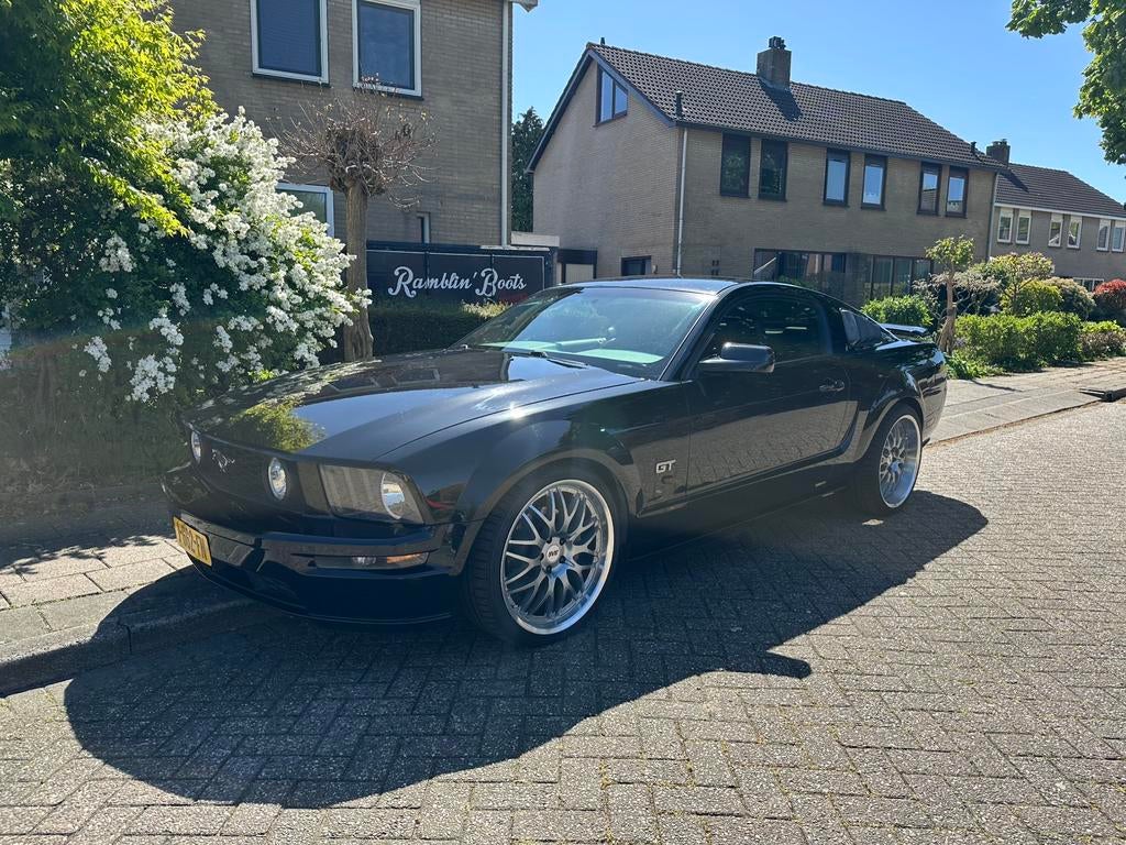 Nette ford mustang gt v8 4.6 2004, Auto's, Ford, Particulier, Mustang, Airbags, Airconditioning, Alarm, Apple Carplay, Centrale vergrendeling