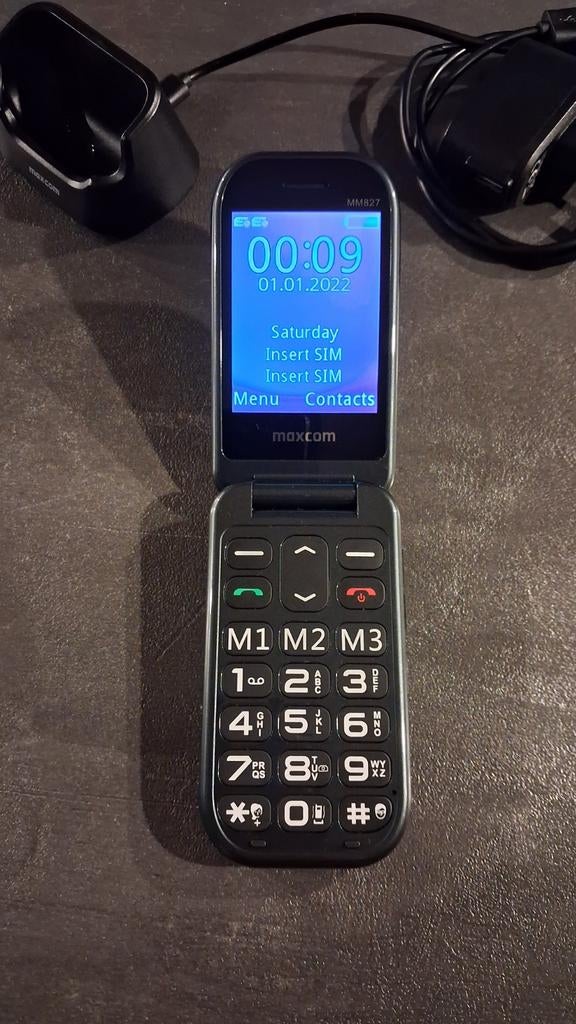 Mobiele telefoon senioren Maxcom MM827 dual sim., Ophalen of Verzenden, Gebruikt, 3 tot 6 megapixel
