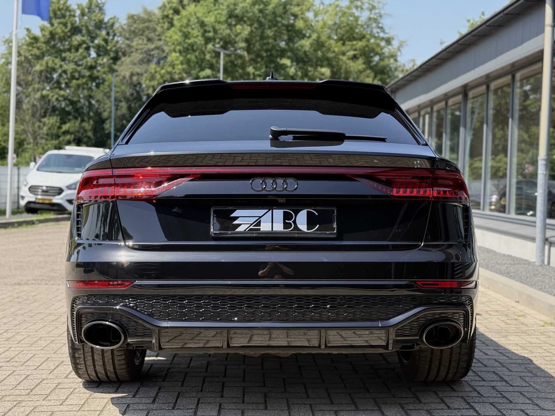 Audi RSQ8 4.0 TFSI quattro Dynamic+, Keramic, Massage, Pano,, Auto's, Gebruikt, 600 pk, Zwart, Leder