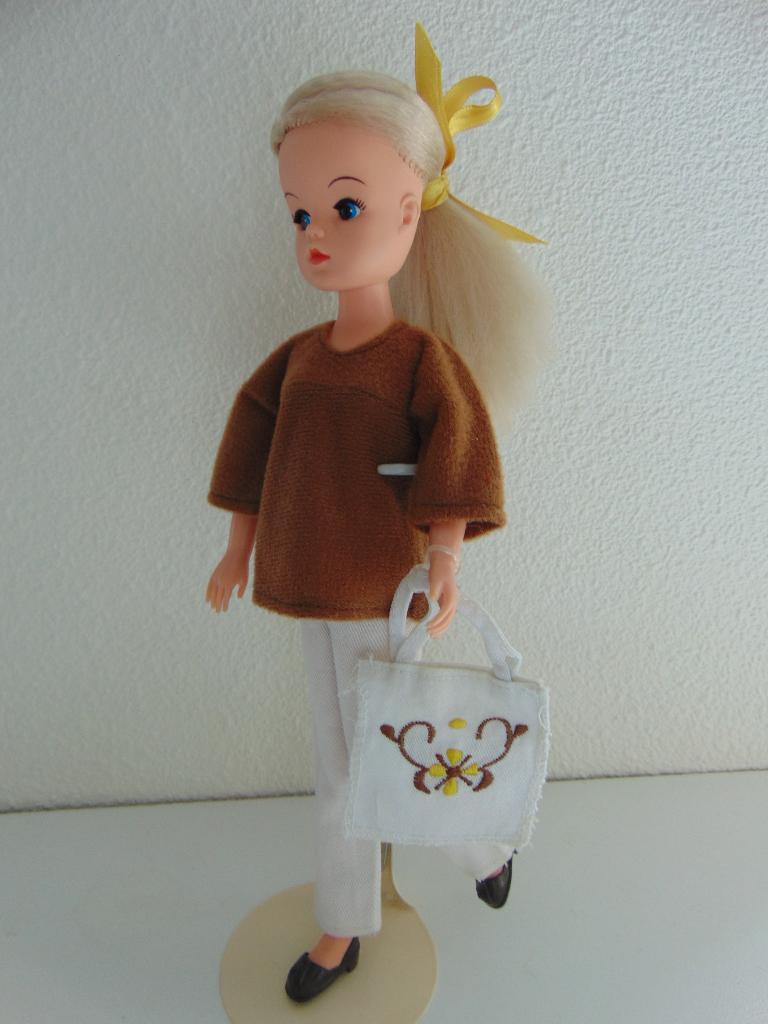 Mooie Sindy pop1985 Starlight, Verzamelen, Poppen, Gebruikt, Pop, Ophalen of Verzenden