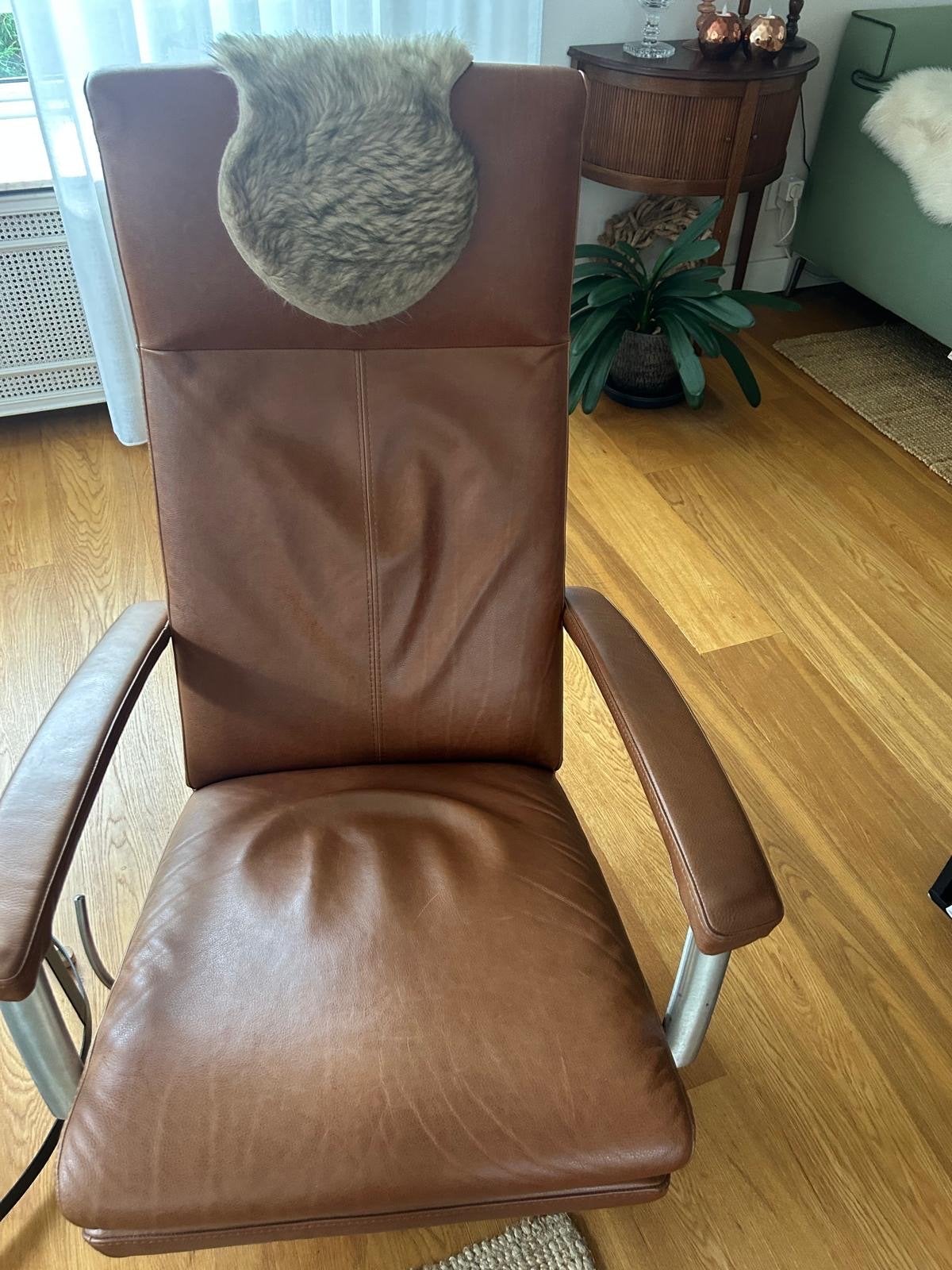 Luxe Girasole Lederen Relaxfauteuil met Voetklep, Ophalen, Minder dan 75 cm, Leer, Zo goed als nieuw