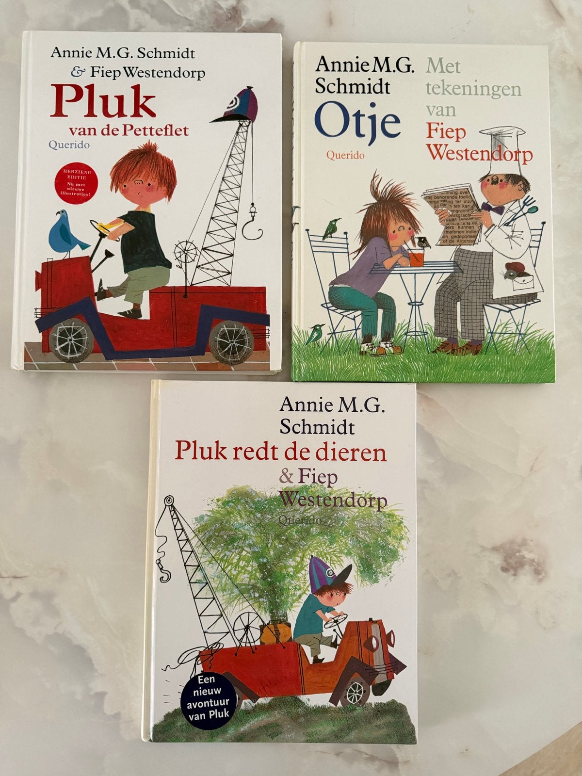 3 boeken van Annie M.G. Schmidt - Pluk - Otje, Ophalen of Verzenden, Gelezen