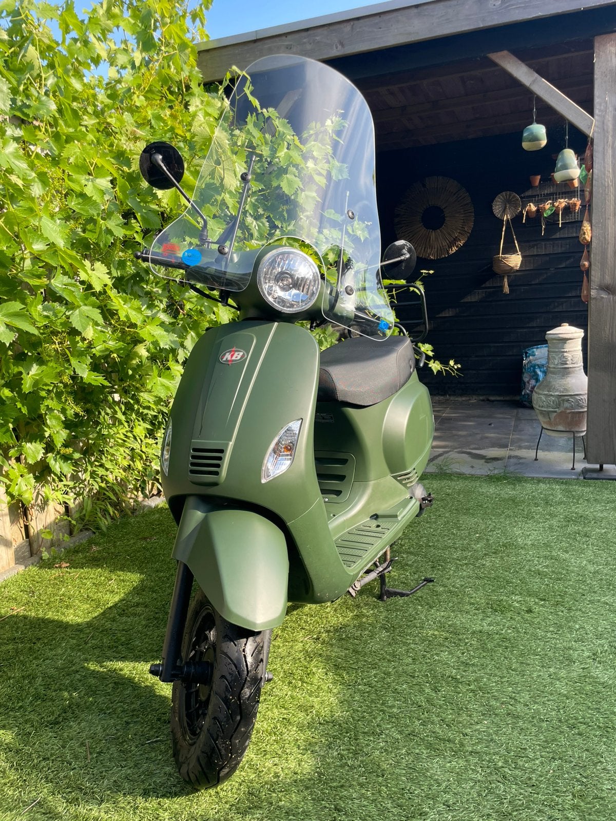 Groene killerbee scooter - DTH-32-H, Ophalen, Zo goed als nieuw, Benzine