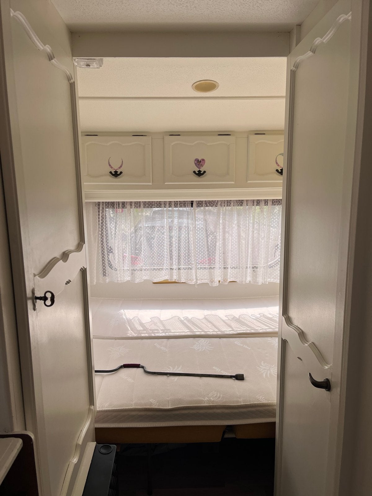 Gezellige LMC Münsterland caravan met rondzit en vast bed, Caravans en Kamperen, Vast bed, Rondzit, 750 - 1000 kg, Particulier