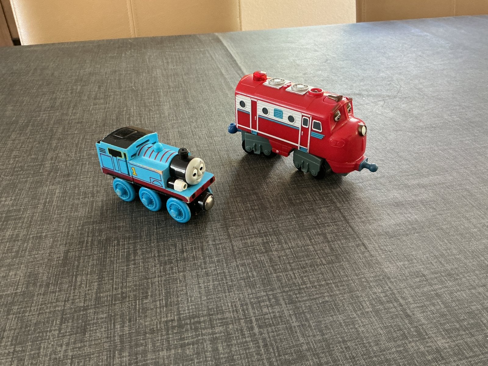 Treintjes, Thomas de trein en Chuggington Wilson(per stuk), Kinderen en Baby's, Ophalen of Verzenden, Zo goed als nieuw