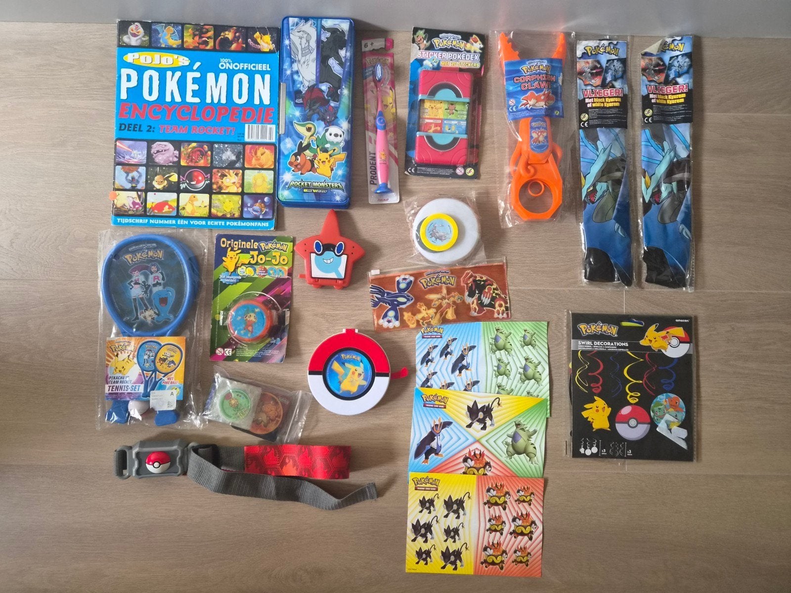 Groot Pokémon pakket - Diverse items, Ophalen of Verzenden