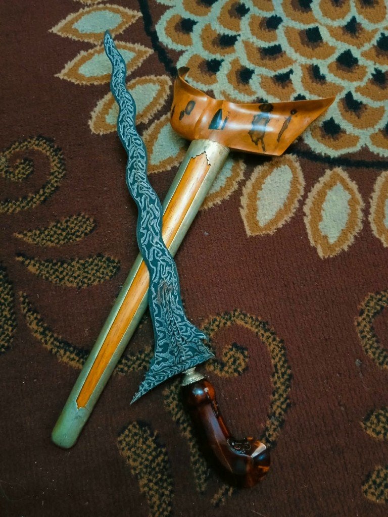 Antieke Keris Sabuk Inten 11 Luk Pamor Kembang Lampes SVH67, Verzenden, Overige materialen, Indonesië, Meerkleurig