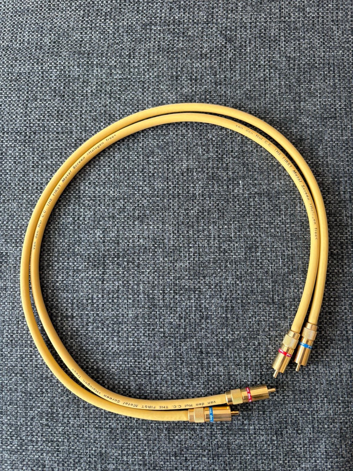 van den Hull CC The first 0,8 meter, Ophalen of Verzenden, Zo goed als nieuw, Minder dan 2 meter, Interlink-kabel