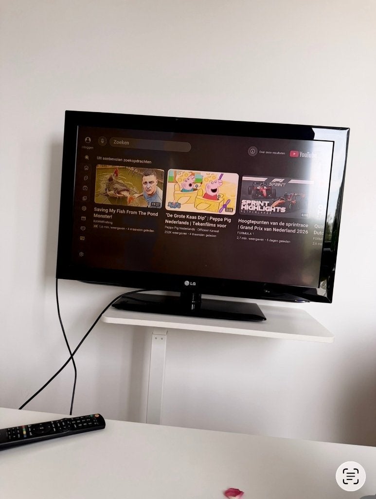 LG TV 100cm breed, Ophalen, HD Ready (720p), 120 Hz, Zo goed als nieuw