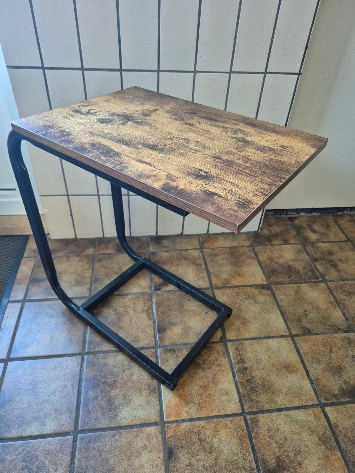 Bijzettafel / Bedtafel / Banktafel - Bruin Hout, Ophalen, Minder dan 55 cm, Zo goed als nieuw, 60 cm of meer