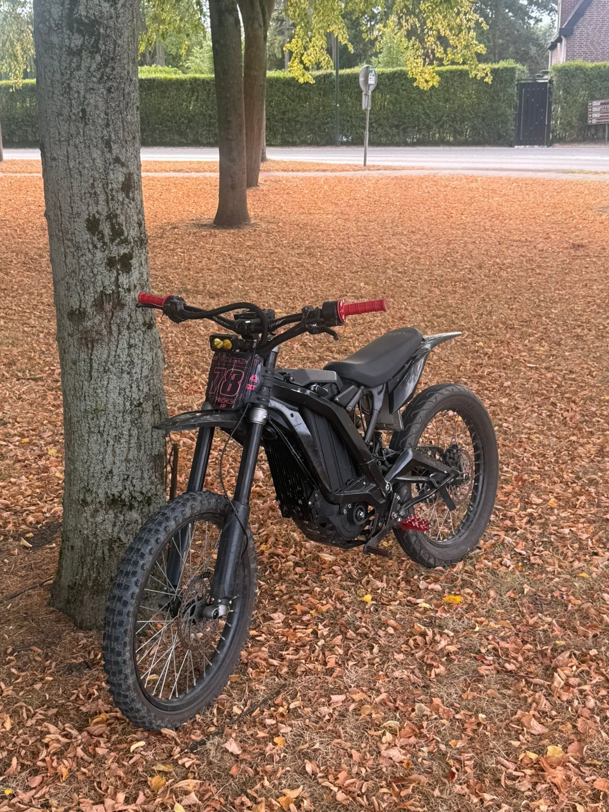 Surron LBX 2024 BROM Zonder WOK. Power upgrade, Ophalen, Zo goed als nieuw, Yamaha