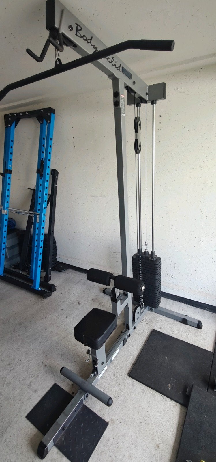 Lat pulley met 90 kg gewichtsstapel Body-Solid, Ophalen, Benen, Krachtstation, .