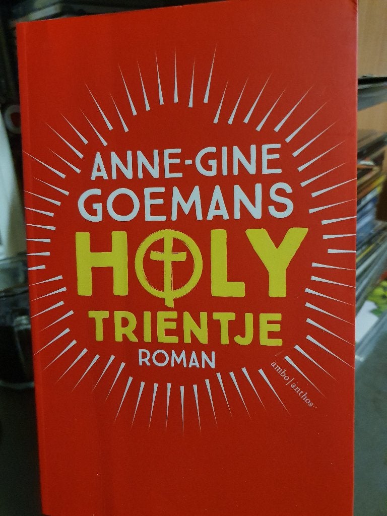 Anne Gine Goemans Holy Trientje, Ophalen