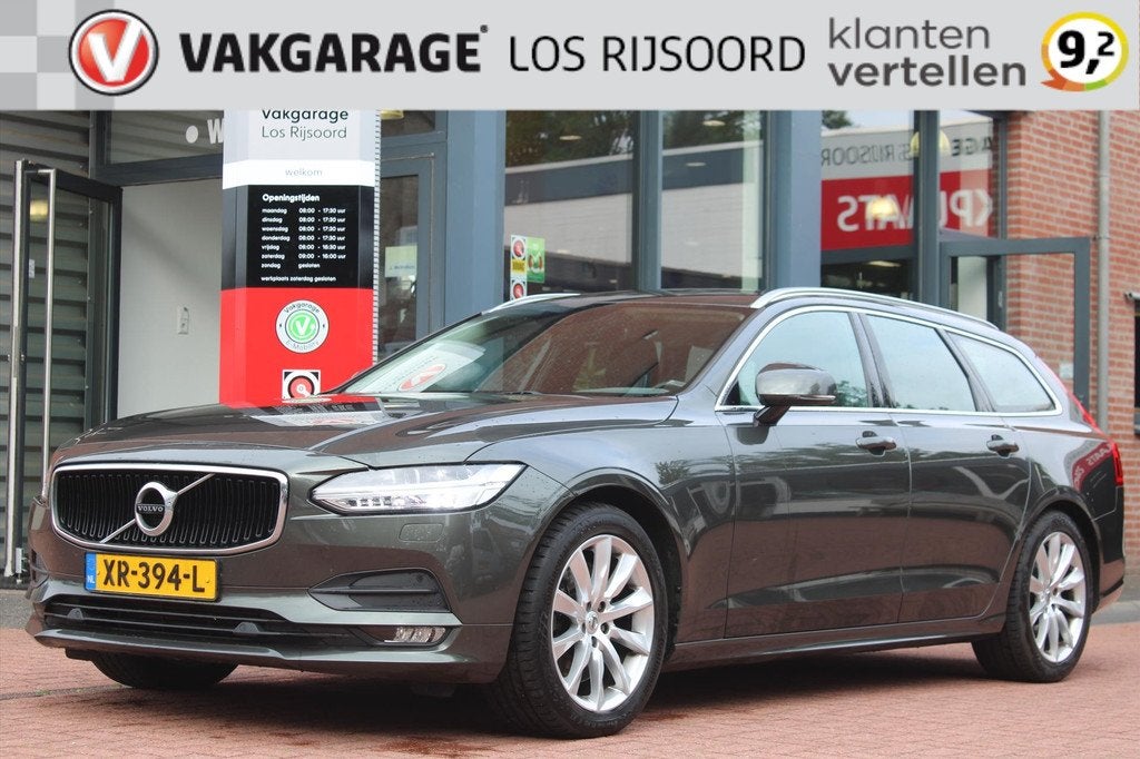 VOLVO V90 T4 Geartronic *Momentum* | Trekhaak | Volledig- Le, Auto's, Volvo, 1969 cc, 1616 kg, 93 €/maand, Zilver of Grijs