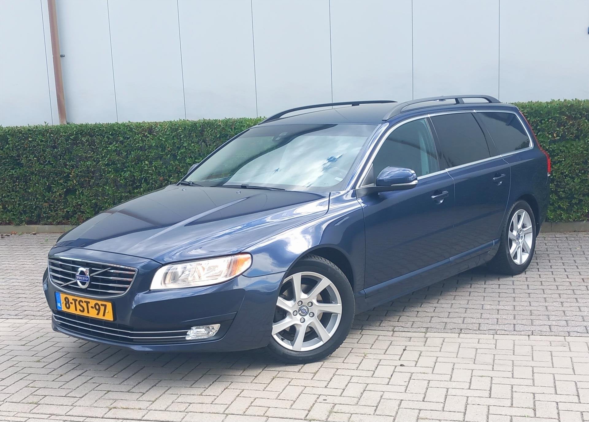 Volvo V70 D2 115pk Start/Stop Powershift Nordic+, Auto's, Automaat, 4 cilinders, Blauw, Diesel