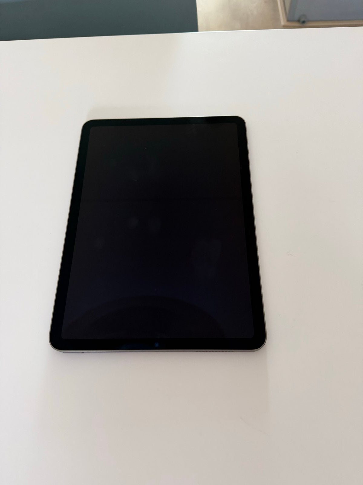Apple iPad Air (5e generatie) - Zo goed als nieuw