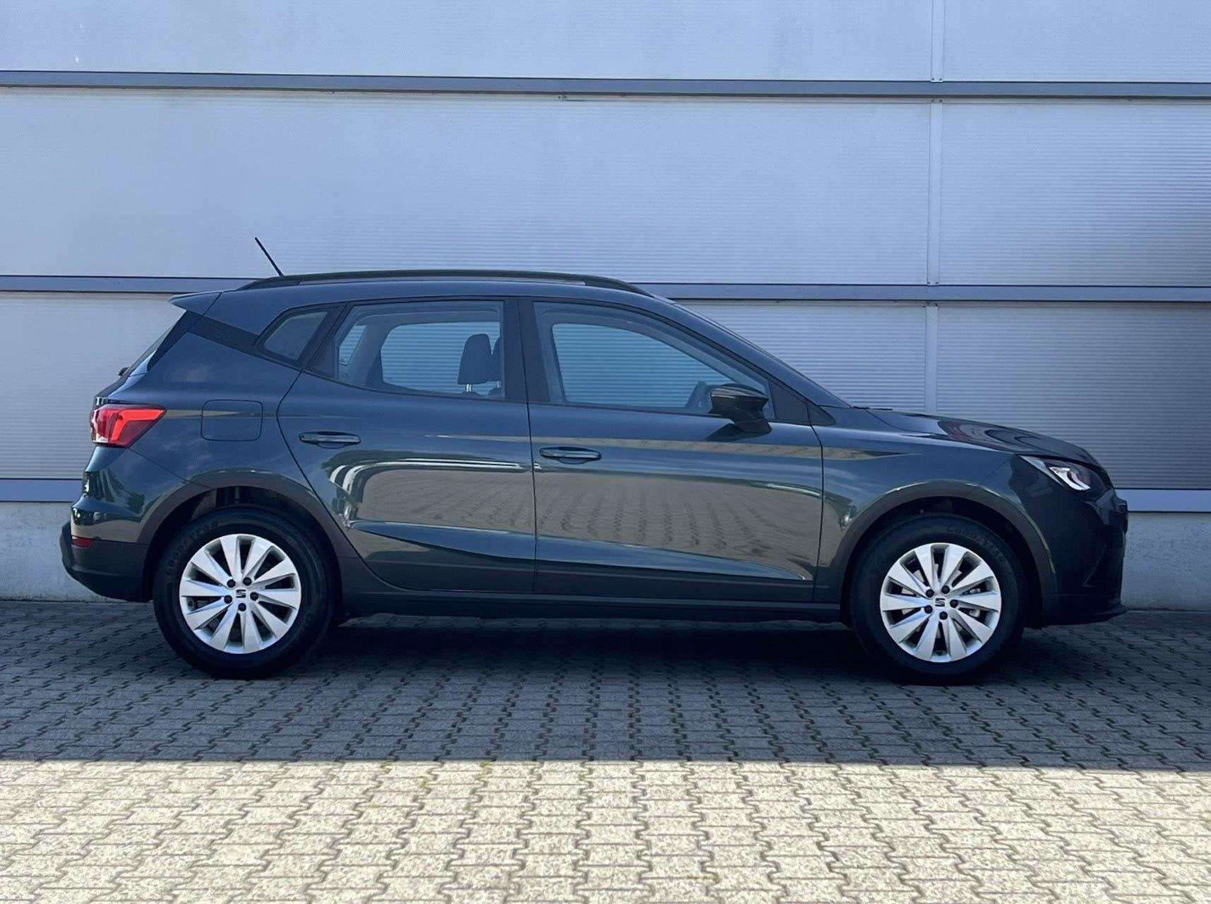 SEAT Arona 1.0 TSI 95pk Style | Trekhaak | Full Link | Clima, Auto's, 12 maanden, Stof, Gebruikt, 95 pk