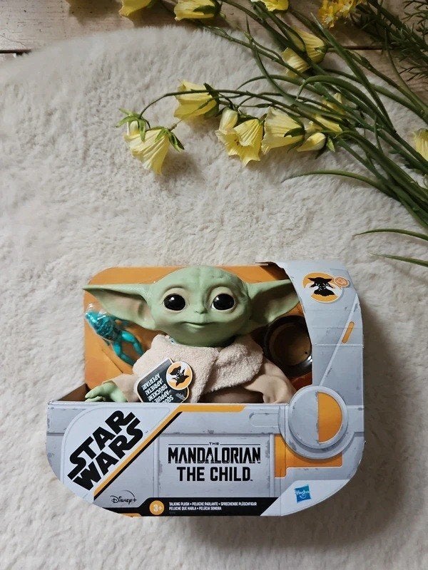 Star Wars: The Mandalorian The Child Baby Yoda Talking Plush, Ophalen of Verzenden, Nieuw, Actiefiguurtje