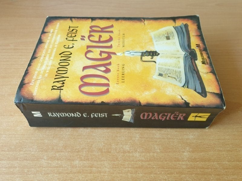 Raymond E. Feist - Magier (sc), Boeken, Verzenden, Gelezen, Raymond E. Feist