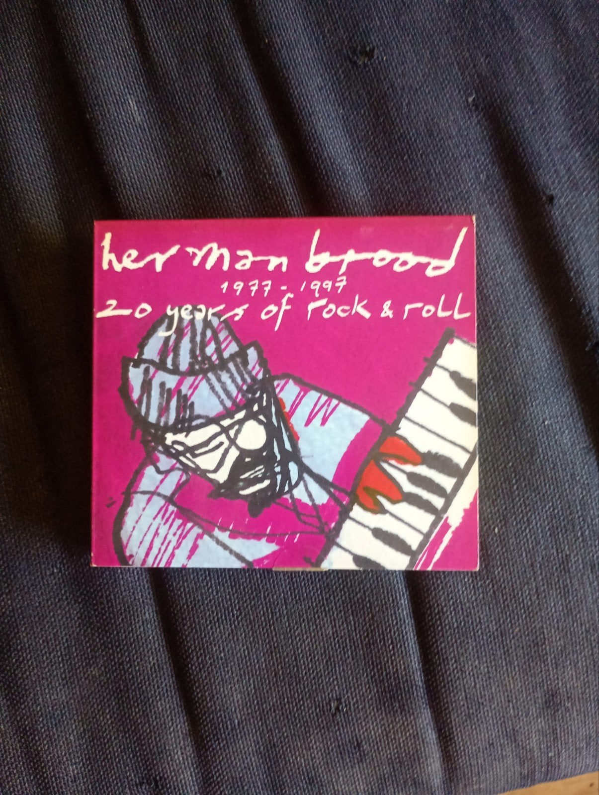 Herman Brood - 20 Years of Rock & Roll (Dubbel CD), Ophalen, Zo goed als nieuw, Verzamelalbum, Inclusief doosje