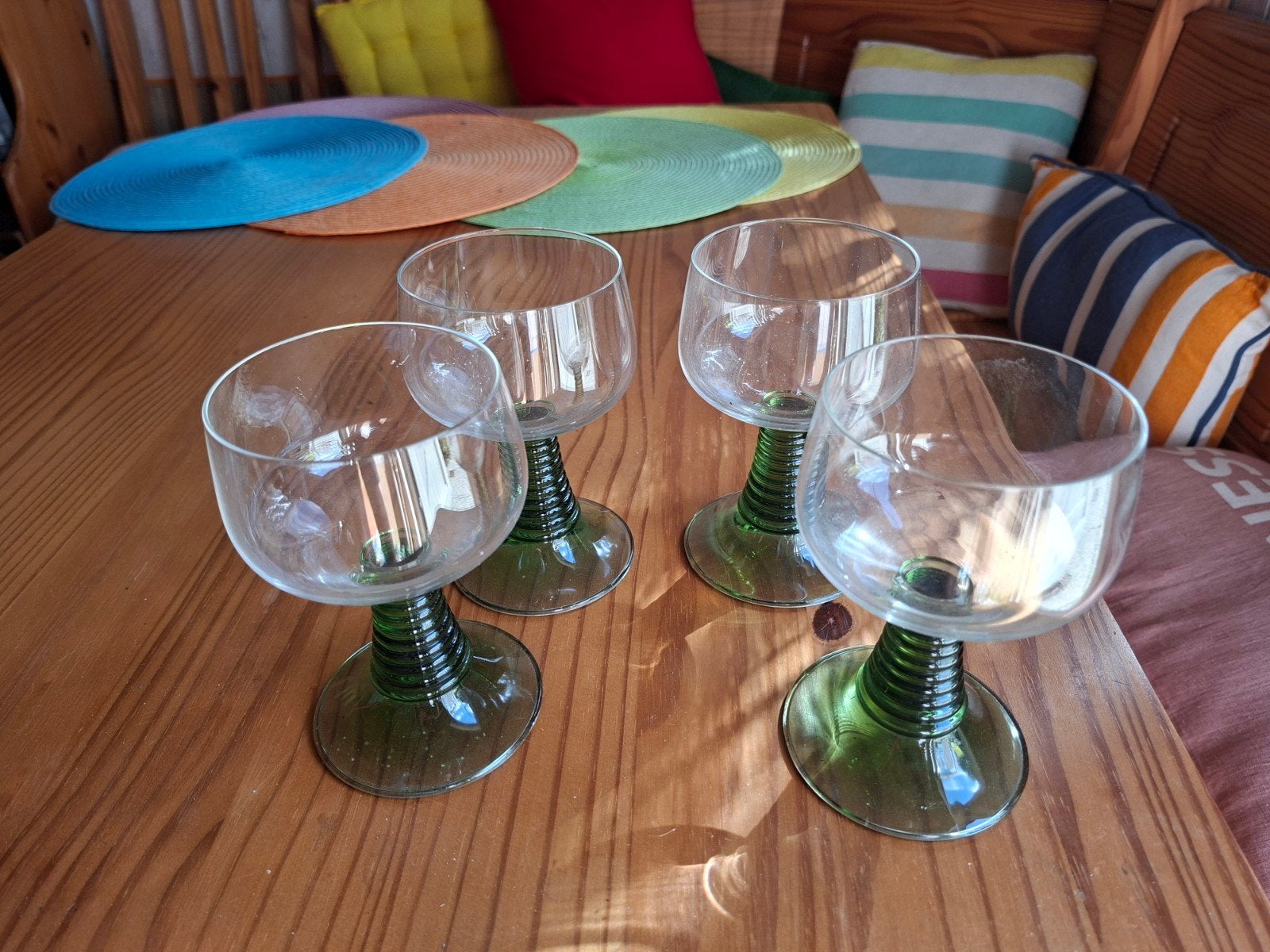 Set van 4 vintage groene wijnglazen, Ophalen of Verzenden