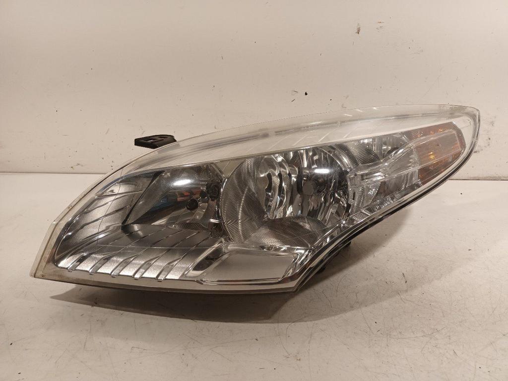 Koplamp links Renault Mégane, Onderdelen@venauto.nl, Van der Ven Autorecycling B.V., Gebruikt, Ettenseweg 76, 4706 PB Roosendaal, The Netherlands