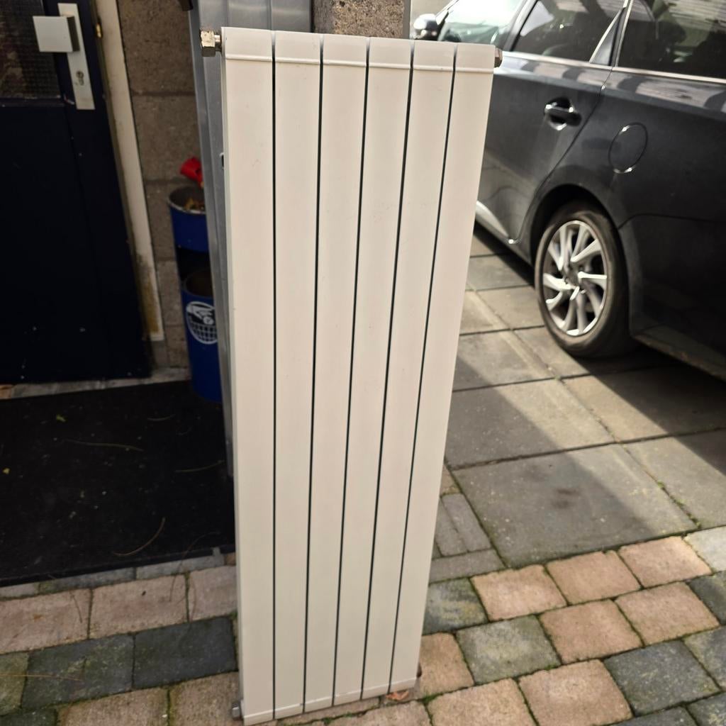 Design radiator 120x36x6 cm inclusief bevestiging, Ophalen, Hoog rendement (Hr), Radiator, 60 tot 150 cm