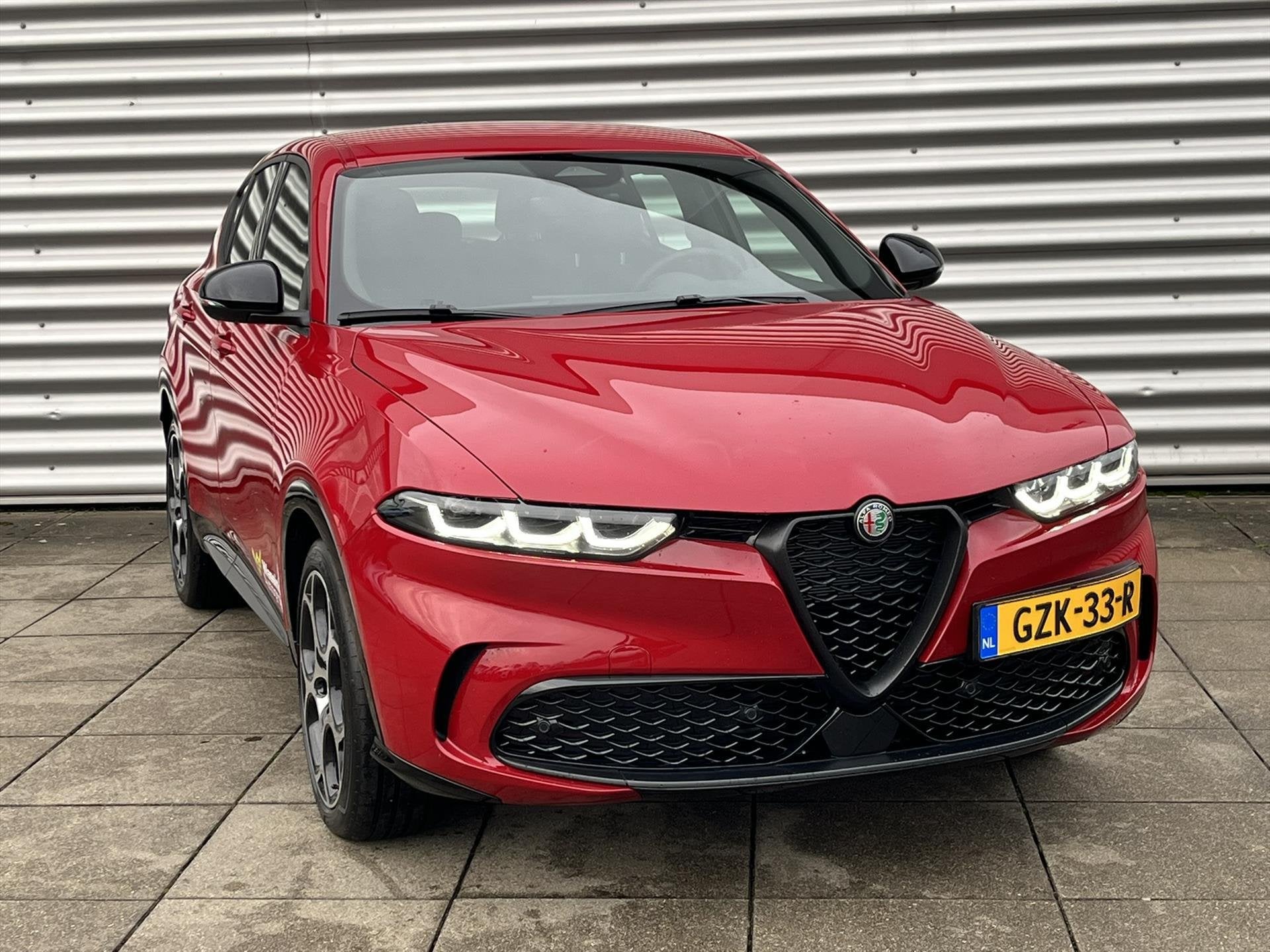 Alfa Romeo Tonale 1.5T Hybrid 130pk Aut Sprint | Navigatie |, Auto's, Stof, 4 cilinders, 700 kg, Origineel Nederlands