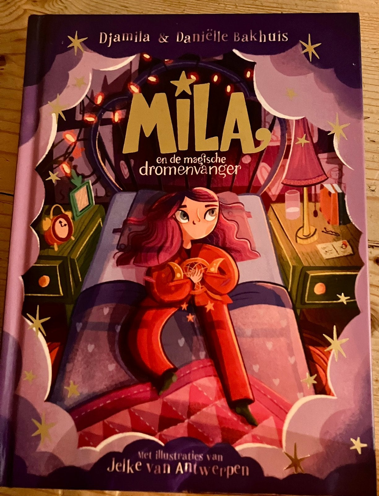 Meisje Djamila - Mila en de magische dromenvanger, Fictie algemeen, Ophalen of Verzenden, Zo goed als nieuw, Meisje Djamila; Daniëlle Bakhuis