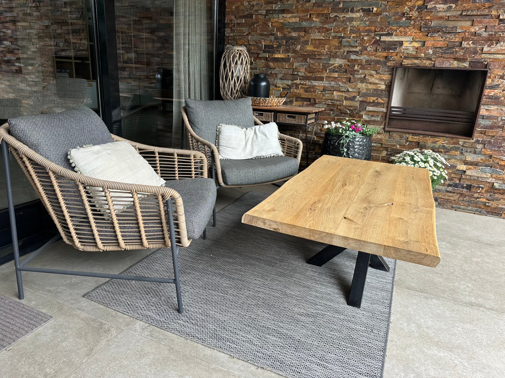 Eiken salontafel, Tuin en Terras, Tuinsets en Loungesets, Ophalen, Zo goed als nieuw