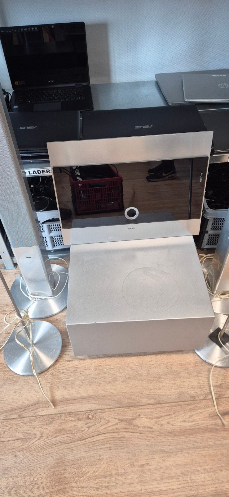 Loewe stereo systeem - Compleet met Speakers, 70 watt of meer, Info@loewe.tv, Overige spelers, Industriestraße 11, 96317 Kronach, Duitsland