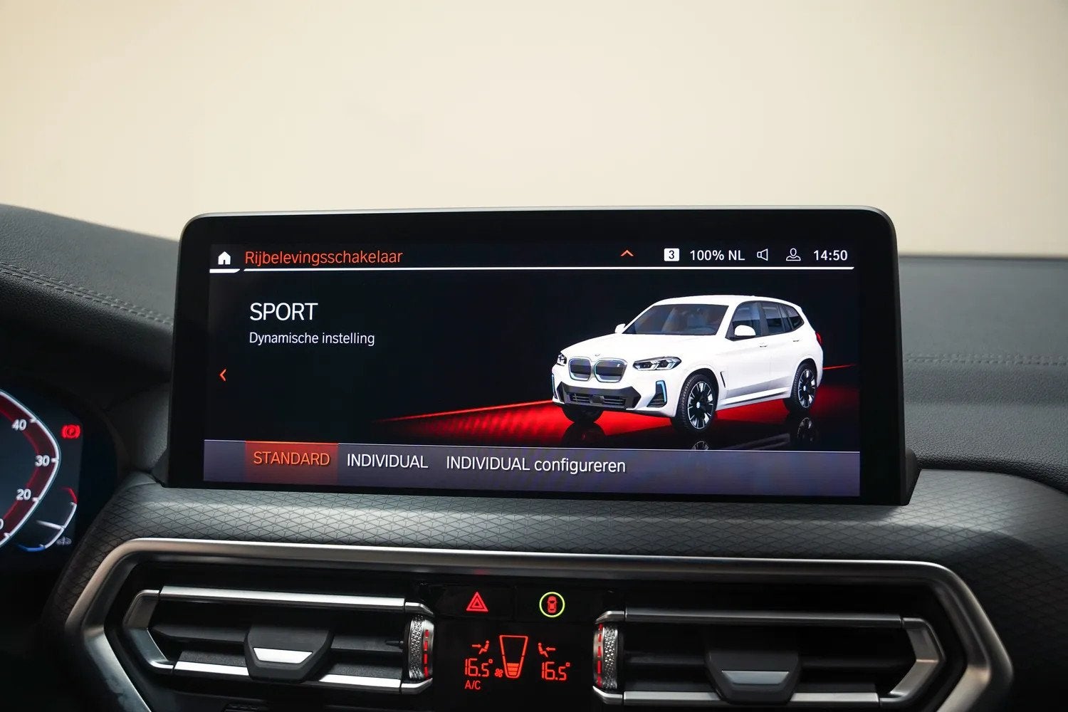 Foto 25 van BMW iX3 80 kWh M Sport Shadow [ Panorama Leder ACC ]