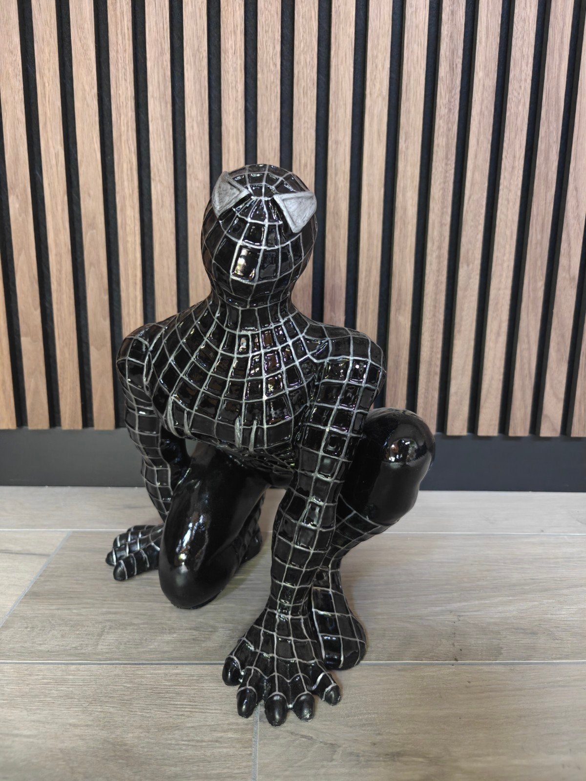 Venom knielend, Spiderman, Marvel, comics, Verzamelen, Beelden en Beeldjes, Ophalen of Verzenden, Nieuw, Fantasy