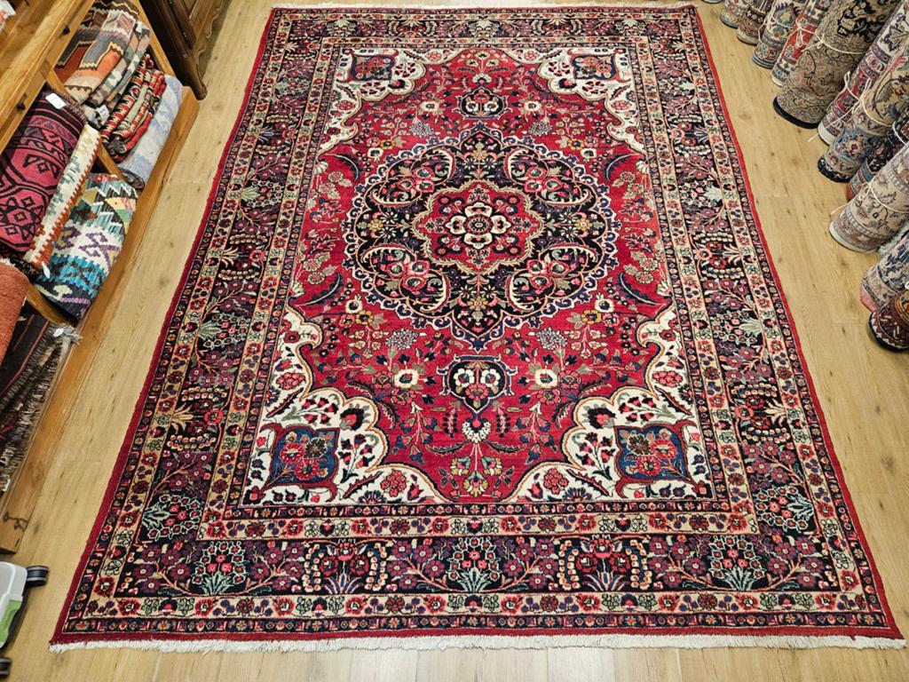 Vintage handgeknoopt perzisch tapijt heriz 246x250