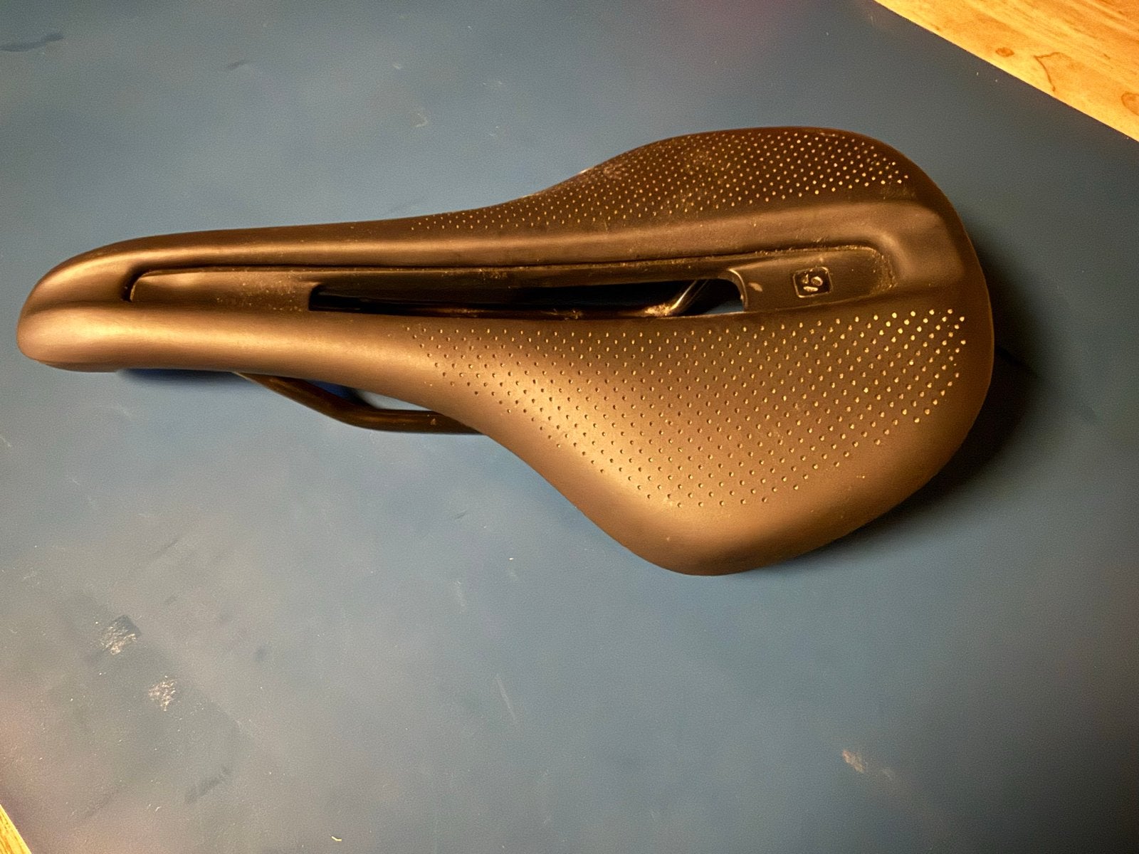 Bontrager Verse Elite Zadel 155mm, Fietsen en Brommers, Kunststof, Ophalen of Verzenden, Zo goed als nieuw, Zadel