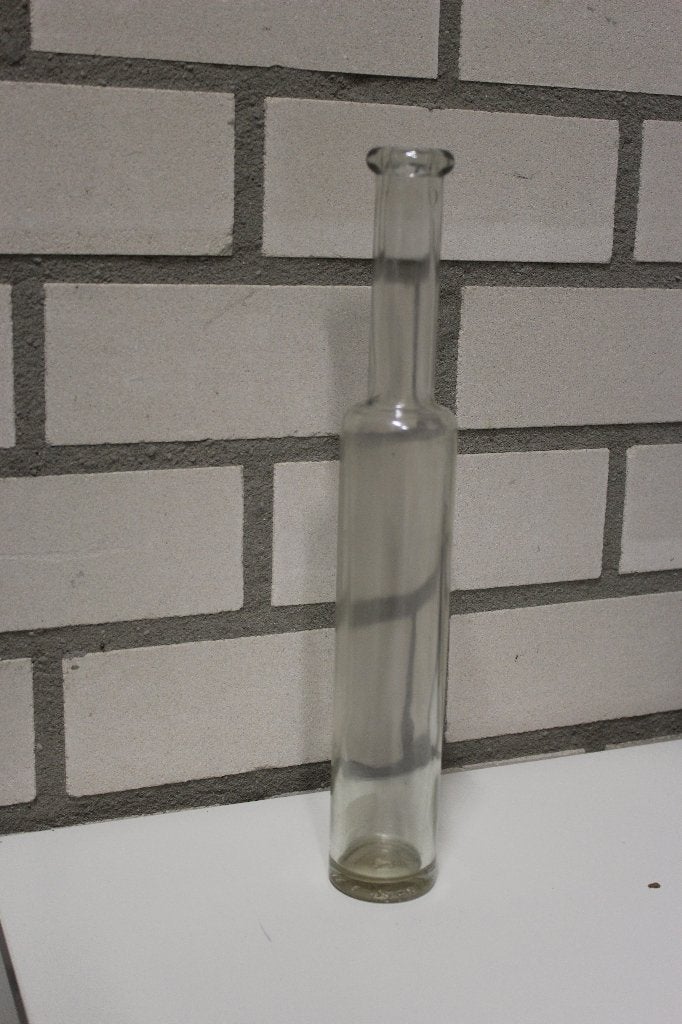 Smalle glazen vaas 35 cm hoog, Huis en Inrichting, Transparant, 35 cm, Ophalen of Verzenden, Glas