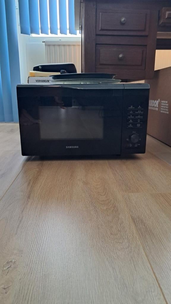 Magnetron Combioven, Ophalen, Combimagnetron, Gebruikt, 45 tot 60 cm