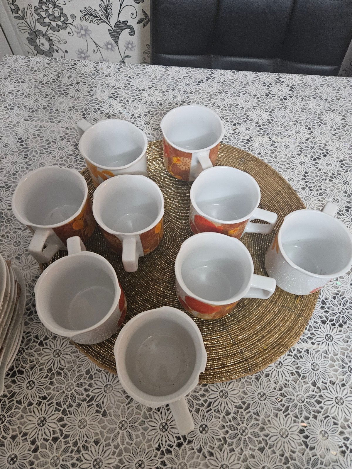 Vintage Kopjes en Schotels met Bloemenprint, Ophalen