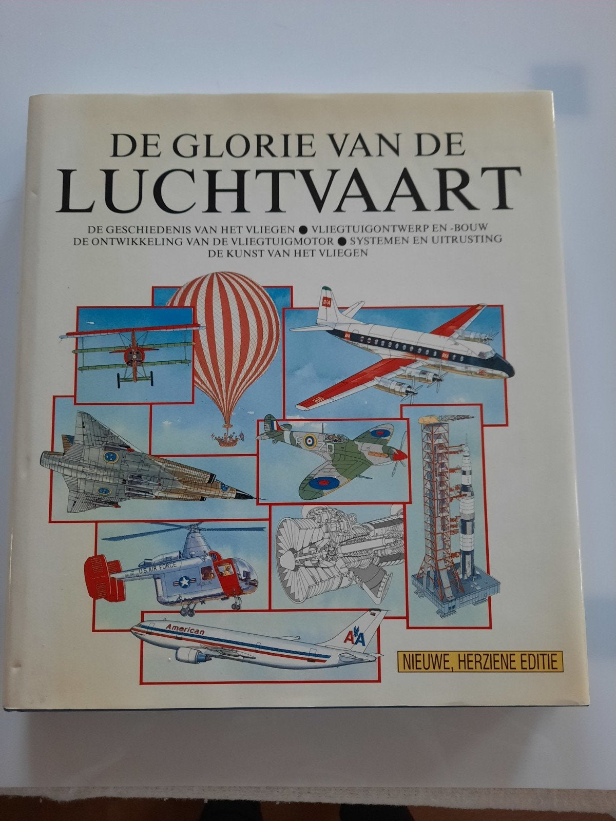 De glorie van de luchtvaart
De geschiedenis
De ontwerpen
Etc, Verzamelen, Luchtvaart en Vliegtuigspotten, Ophalen of Verzenden